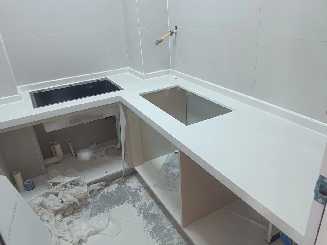 睢县祥和两家橱柜台面与窗台安装完工记 收工下班，圆满交付